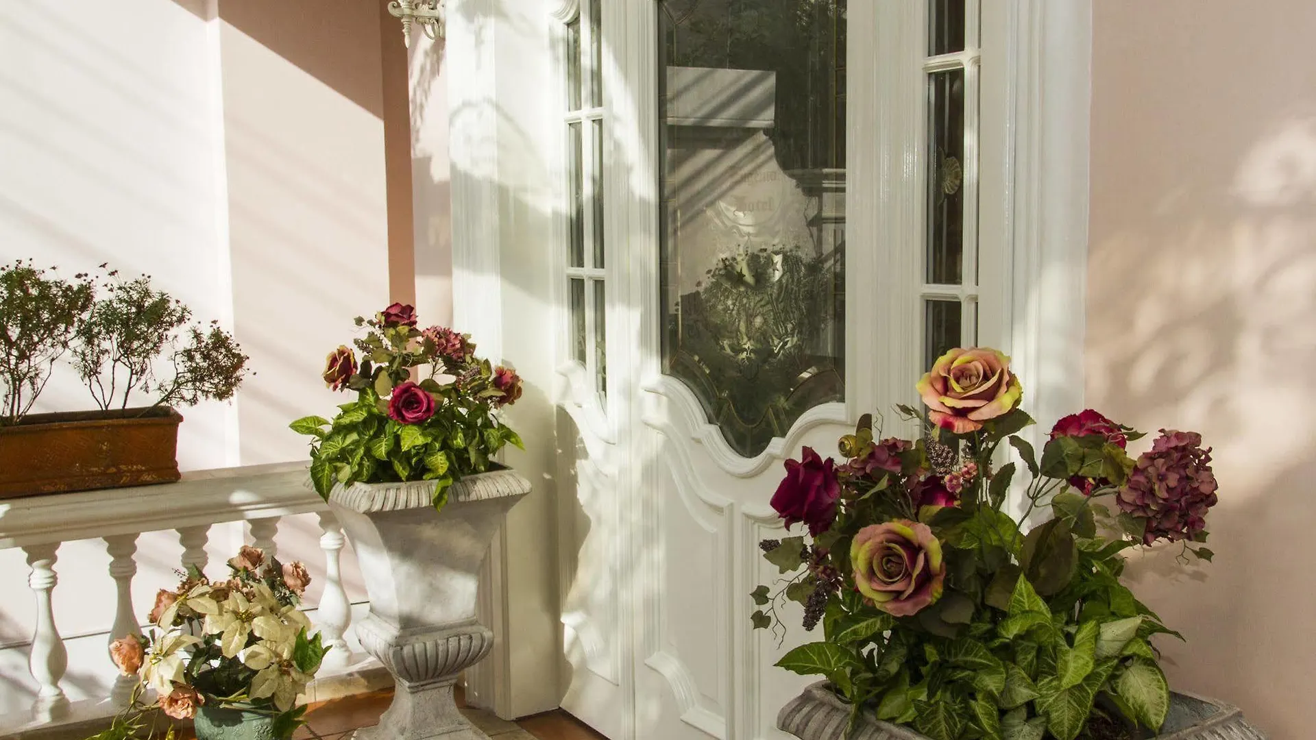 ***  Eugenia Hotel Кито Эквадор